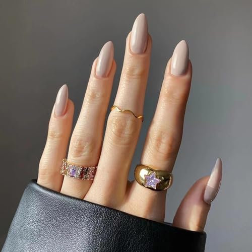 24Pcs Français Faux Ongles Court Amande Press on Nails Couleur Pure Naturel Ongles à Coller Ballerine Capsules Ongles Glossy Acrylique Faux Ongles Autocollants pour Femmes et Filles (Gris Automne)