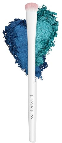 wet n wild Eyeshadow Brush, Precision Blending Application, Soft Synthetic Fibers, Ergonomic Handle for Comfortable Precision Control