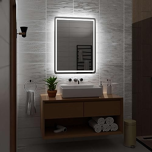 Alasta Madrid Badezimmer Spiegel mit Beleuchtung 60x70 cm KaltWeiß LED Badspiegel Wandspiegel Badezimmerspiegel mit Beleuchtung Spiegel mit Licht Rechteckspiegel