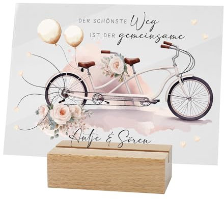Herz & Heim® Personalisierbares Acrylbild zur Hochzeit – Geldgeschenk mit Namen – Verschiedene Motive – Hochzeitsgeschenk mit Holzständer (Tandem-Fahrrad)