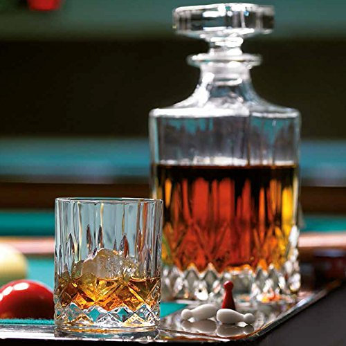RCR opera whiskey-set, 7 pieces, 1 carafe and 6 glasses of Italian crystal glass