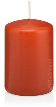 Wiedemann Kerzen 24 Stumpen Kerzen Dukat Terracotta 8 x 3,8 cm (H x D) 100% Paraffin Wachs in geprüfter RAL Kerzen Qualität Deutschland zur Deko, Party, Hochzeit, Weihnachten