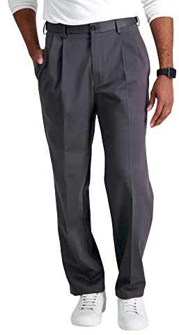 Haggar Men's Classic Fit Premium No Iron Khaki Pleated Pant