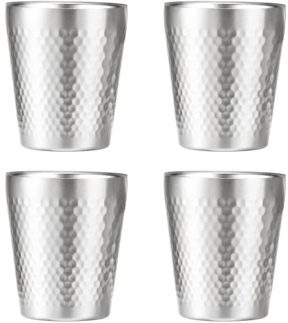 TIICOO Edelstahlbecher 4 Packungen 300 ml, Stapelbar Doppelwandig Isoliert Metall Bruchsicher Titanbeschichtete Diamantstrukturierte Oberfläche Hitzebeständig Spülmaschinenfest (Silber - 4er Set)