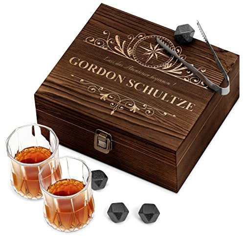 Maverton Whisky Steine Set - in Holzbox mit Gravur - 8 Granit Eiswürfel & 2 Whisky Gläser - wiederverwendbar - Geschenke für Männer - personalisiertes Whiskey Geschenkset - Windrose