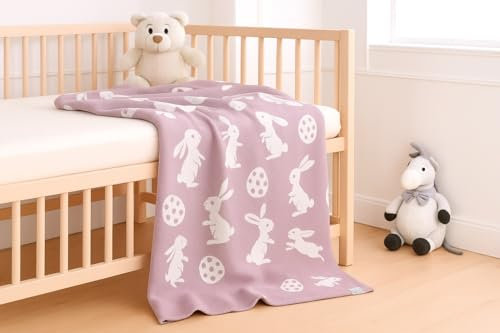 EVERSOFT FABRICS Premium Babydecke, 350 g, 100 % Bio-Baumwolle, Öko-Tex 100 zertifiziert, leicht & weich, ideal für empfindliche Haut, perfekt für Neugeborene & Kleinkinder (Osterhase Flieder & Weiß)