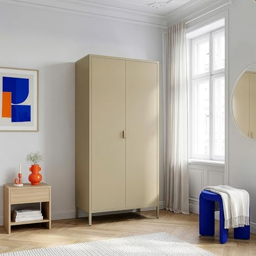 [en.casa] Kleiderschrank Esteli Garderobenschrank mit 2 Türen 170 x 80 x 45 cm Schlafzimmerschrank 2 Kleiderstangen 4 höhenverstellbare Einlegeböden Stahl Kamelfarben