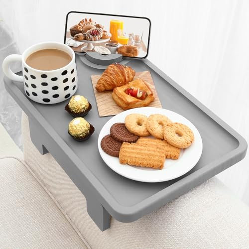 Bandeja de bambú para el brazo del sofá, con clip en la mesa auxiliar con soporte para teléfono de 360°, bandeja plegable para comer, beber, aperitivos, café, TV, control remoto