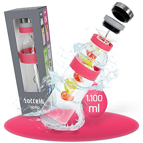 boddels Glaskaraffe mit Deckel und Sieb 1.100ml, rutschfester Griff, Wasserkaraffe mit Fruchteinsatz, Karaffe Glas mit Deckel, Glaskanne, Wasserkaraffe mit Deckel, Wasserkrug Glas