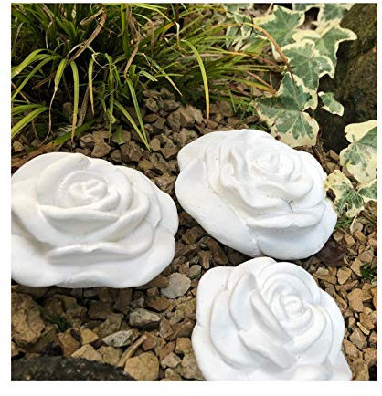 Radami 3 er Set Steinrose Stein Rose Rosenblüte Blüte Blumen Steinguss frostfest wetterfest Garten Deko Handarbeit weiß