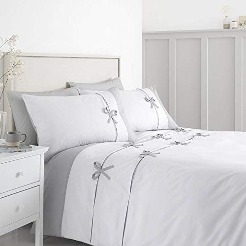 Catherine Lansfield Milo Bow Super King Duvet Cover Set with Pillowcases White