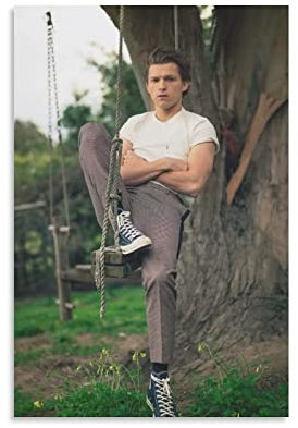 ZHUYING Tom Holland Poster Schauspieler Poster Kunst Poster Gemälde auf Leinwand Wandkunst Poster Scrollen Bild Druck Wanddekoration Home Poster 30 x 45 cm