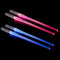 IXYHKB Leuchtende Essstäbchen, 2 Paar Lichtschwert Essstäbchen, Essstäbchen Leuchtend, Lichtschwert Chopsticks, BPA Frei und Spülmaschinenfest, Licht Essstäbchen für Küchen Dinnerparty (Blau, Rosa)