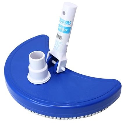 Swimline HYDROTOOLS Tête d'aspiration Manuelle pour piscines creusées et Hors Sol | Tête d'aspirateur de Piscine lestée Demi-Lune avec Poils | Tuyau pivotant de 3,8 cm ou 3,8 cm | Nettoie Les Coins