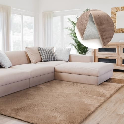 Interiyou Fargo - Teppich Wohnzimmer 230x330 cm Taupe - Kurzflor Waschbar und rutschfest - Flauschiger Fellteppich aus Kunstfell - weicher Langflor Fell