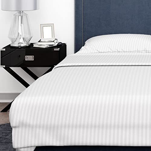 Koru Style Bettwäsche 135x200 Baumwolle weiß - atmungsaktiv - Mako Satin Bettwäsche-Set mit 1x Bettbezug 135 x 200 + 1x Kissenbezug 80x80 - Weiss - 2teilig mit Reißverschluss