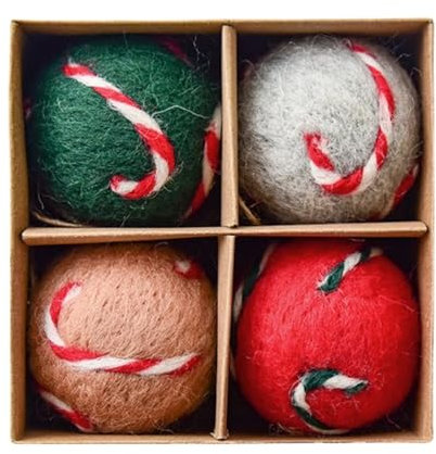 HSTWODE 5cm Weihnachtskugeln, 4er Filzkugeln Weihnachtsbaum Anhänger aus Filz, Christbaumschmuck Filz Weihnachtsbaum und Hand-Made Weihnachtsbaumanhänger für Klassische Tannenbaum Deko (1#)
