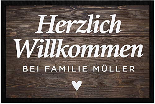 SpecialMe® Fußmatte Herzlich Willkommen bei Familie... Wunschname personalisierte Türmatte Holzoptik rutschfest & waschbar weiß 60x40cm