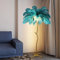 Federlampe Stehlampe Wohnzimmer,Feder Lampe mit Fußschalter,35 Stück Federn,170cm Straußenfeder Stehlampen aus Kunstharz,Standlampe Modern LED Stehlampe Dimmbar Gold Standleuchte Wohn/Schlafzimmer