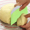 Grattoir à Pâte à Pain, 2 Pièces Grattoir à Pâtisserie en Plastique Grattoir à Crème Spatule Coupe-pâte Cuisine Cuisson Pâtisserie Outil pour Gratter Pelle Hacher la Crème (74073-1 Vert)