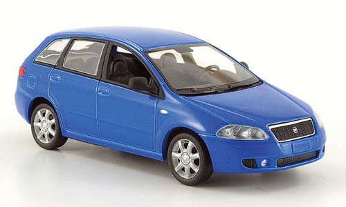 Fiat Croma II, blau, 2005, Modellauto, Fertigmodell, MCW-SC20 1:43