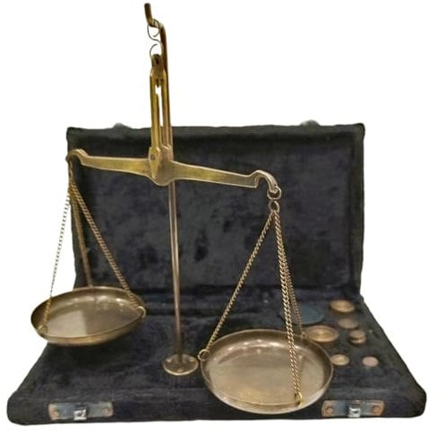 Nautical Traditional Goldsmith Weight (tarazu) showpiece Scale Balance Justice Law Scale Decoration Vintage Apothecary Scale Small Brass Weight Scale