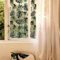 Funlife 43x300cm Fensterfolie Blickdicht Statische Fensterfolie，Fensterfolie Buntglas Regenbogen Dekorfolie，Fensterfolie Grün für Badezimmer Küche Schlafzimmer, Grün Monstera Blätter