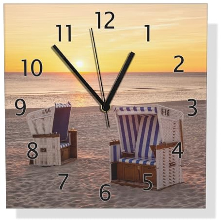 Wallario Design Wanduhr Strandkörbe im Sonnenuntergang aus Aluverbund, Alu-Uhr Größe 30 x 30 cm, Schwarze Zeiger mit Metalloptik