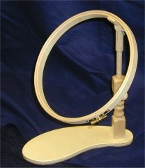 Elbesse Stickrahmen mit Fuß, ca. 25 cm