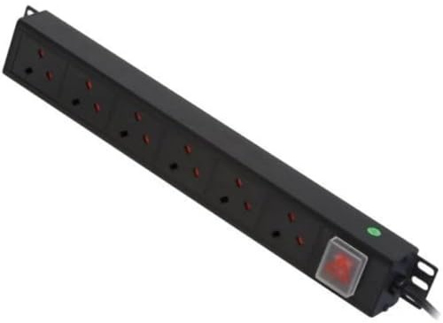 LINDY 6 Way Vertical Mount PDU with UK Mains Sockets - Switched 3m