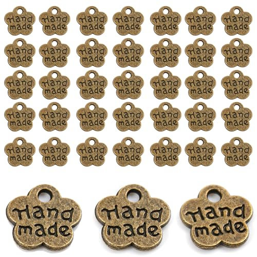 RAMTRIO 100 Stück Antique Handmade Metall knöpfe Label Charm Anhänger DIY Handwerk Schmuck Herstellung Findings Zubehör Basteln Dekorationen Handmade Kleidungszubehör Dekor DIY Buttons