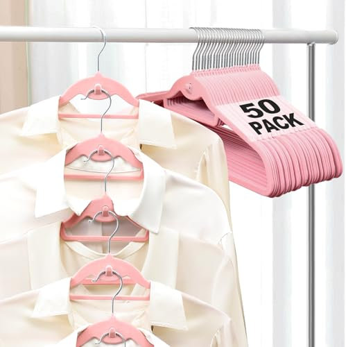 UEAKPIC Grucce impilabili in velluto, confezione da 50, in feltro rosa antiscivolo, con gancio girevole a 360°, ultra sottili e salvaspazio, per vestiti, capacità 6,8 kg, resistenti, rosa