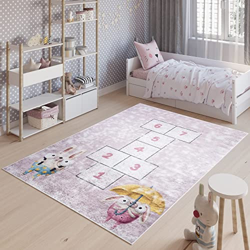 TAPISO Emma Teppich Waschbar bei 30 Grad Rosa Hasen Hüpfspiel bedruckter Kinderteppich Antirutsch Kinderzimmer Jugendzimmer Modern ÖKO-TEX 120 x 170 cm