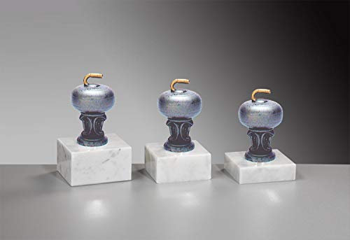 Henecka Curling Pokal, Curling-Trophäe, Curling-Resinfigur, Guard Altsilber & Rosegold, Marmorsockel, mit Wunschgravur, wählbar in 3 Größen oder als 3er-Serie (Sockel 70 x 40 mm)