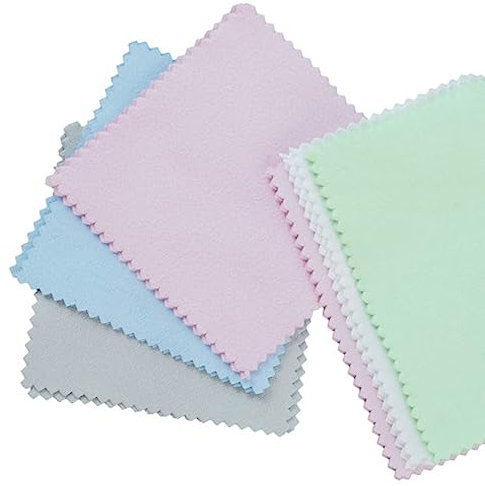 20er Pack Schmuckreinigungstuch Poliertuch 4 Farben Anti-Rost Anti-Oxidation Schmuck-Reinigungstücher für Sterling Pearl Gold Platin und Silber 8 x 8 cm