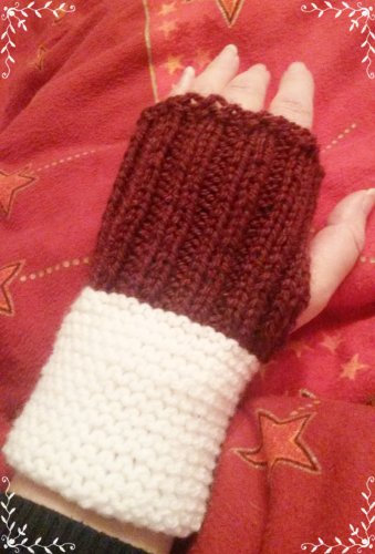 Strickanleitung Pulswärmer 2 farbig- auch für Anfänger: Pulswärmer ganz leicht zu stricken