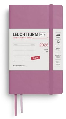 LEUCHTTURM1917 372745 Wochenkalender Pocket (A6) 2026, Softcover, Dusty Rose, Englisch