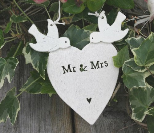 East of India Heart & Doves - Mr & Mrs