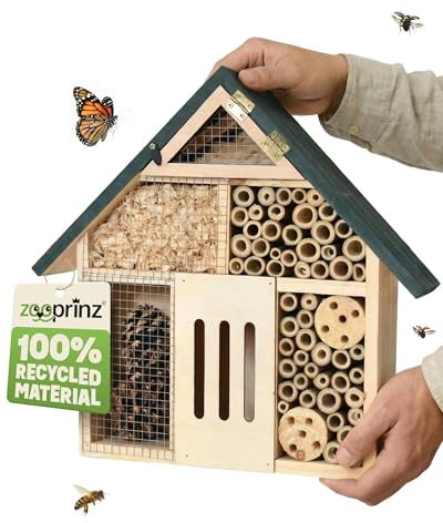 zooprinz Insektenhotel kompakt aus Holz 28,5 cm grünes Dach