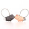 DOJoykey Liebhaber Schlüsselanhänger 1 Paar Schweine partneranhänger mit Magnetischen Mund,Süßes Geschenk für Valentinstag, Weihnachten, Hochzeit,Zink-Legierung (Glänzendes Schwarzes+Rosen-Gold)