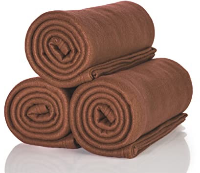 ALCLEAR 3 Stück Oeko Tex Fleecedecken, Farbe: Schokobraun, tolle Größe 130x160 cm, über 200 g/m2, Sofadecke Couchdecke Wohndecke, Picknickdecke Sofaüberwurf Decke