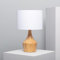 LEDKIA LIGHTING - Tischleuchte aus Holz Dabai | Nordisches Design | Individuelle Lichtwahl | Vielseitig einsetzbar | Für Esszimmer, Schlafzimmer & mehr, Natürlich, Holz, Textil
