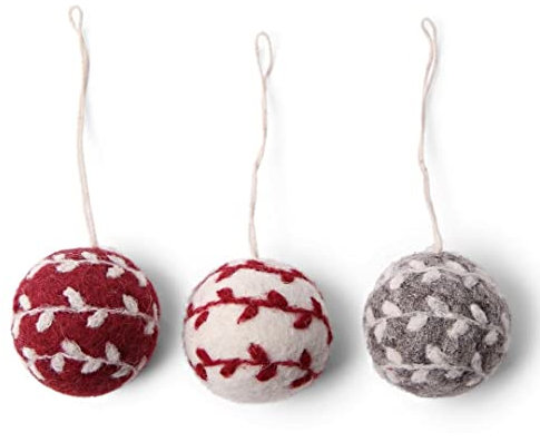 Én Gry & Sif kleine Weihnachtskugeln I süße Weihnachtsanhänger aus Naturfilz, handgemachte Weihnachtsdeko, fair-Trade Weihnachtsbaumschmuck, Weihnachtsdekoration, 3er Set