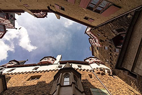 hansepuzzle 63504 - Burg Eltz Puzzle 2000 Teile - Gebäude Puzzle mit hochwertiger Aufbewahrung: Kartonbox und wiederverschließbarem Beutel - Format 90 × 60 cm
