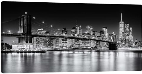 New York City Skyline bei Nacht, Brooklyn Bridge I Leinwandbild | 80 x 40 cm von Sascha Kilmer Schwarz-Weiß Wandbilder Wanddeko