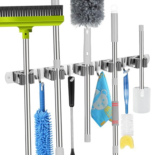Soporte de pared para escobas, trapeador, organizador de escobas, herramienta de almacenamiento para colgar en la pared con 5 estantes y 4 ganchos, acero inoxidable, resistente, gancho autoadhesivo