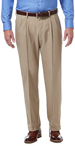 Haggar Men's Classic Fit Pleated Premium Comfort Dress Pant Medium Khaki