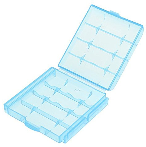 Akkubox Batteriebox für 4 AAA oder 4 AA Akkus/Batterien