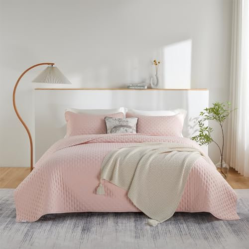 JUNCAI Tagesdecke, Rosa, 220 x 240 cm, weiche, leichte Sommerdecke aus Mikrofaser ohne Bezug für alle Jahreszeiten, 3-teilige Bettüberwurf mit Kissenbezügen (1 Bett überwurfdecke, 2 Kissenbezüge)