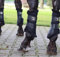 Back on Track 3D Brushing Gamaschen mit Fell - schwarz